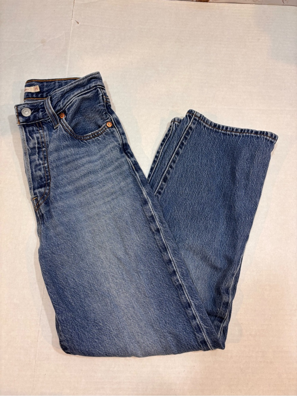 Levi's Premium Ribcage Straight Leg Jeans - Blue Denim